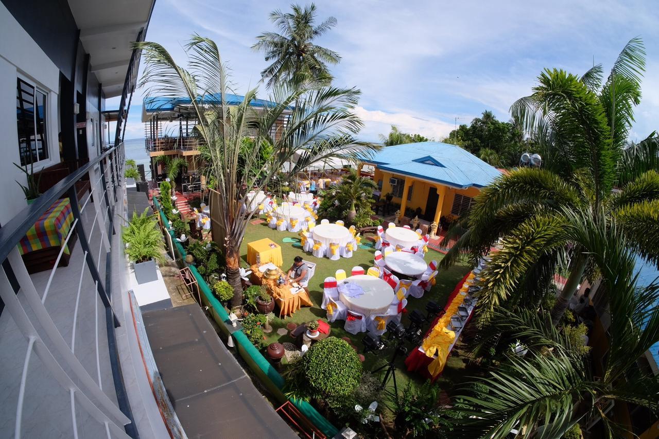 L & M Hearthstones Lodge Oslob Exterior photo