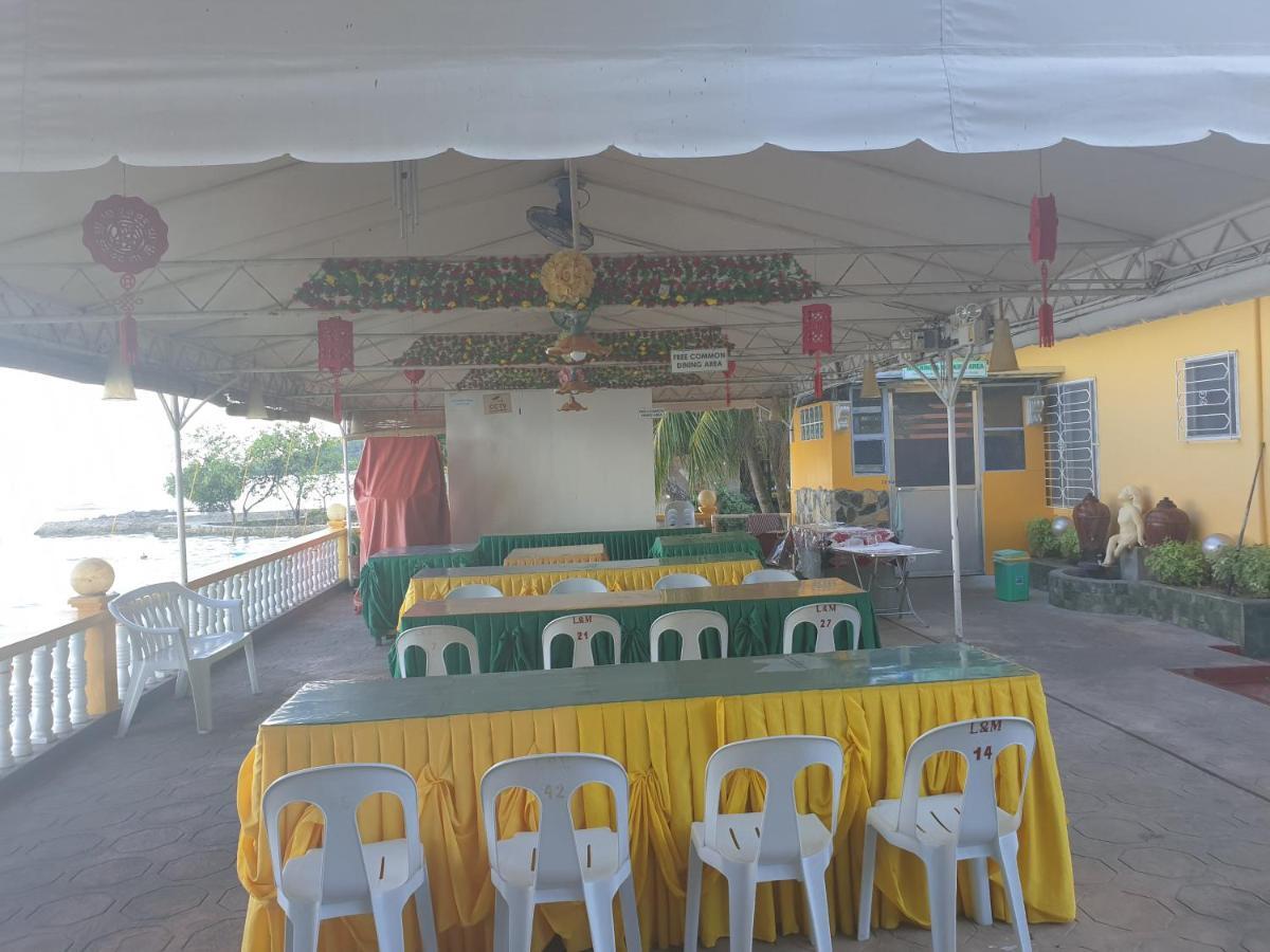 L & M Hearthstones Lodge Oslob Exterior photo